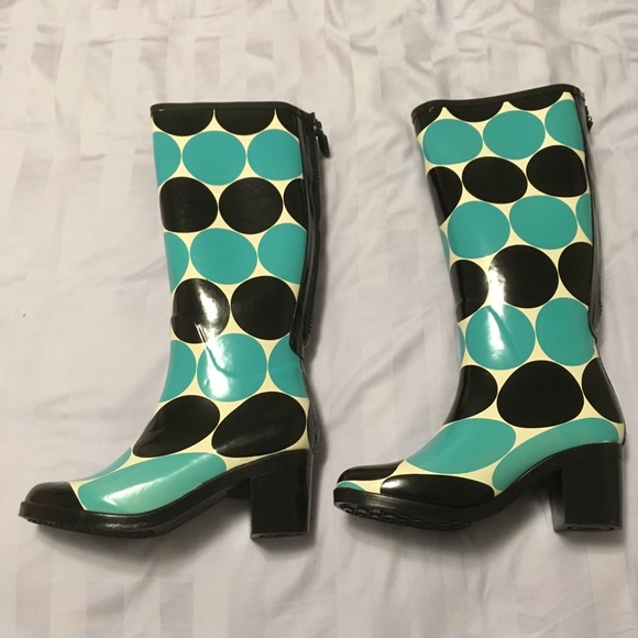 Kate Spade Rain Boots - Picture 2 of 8